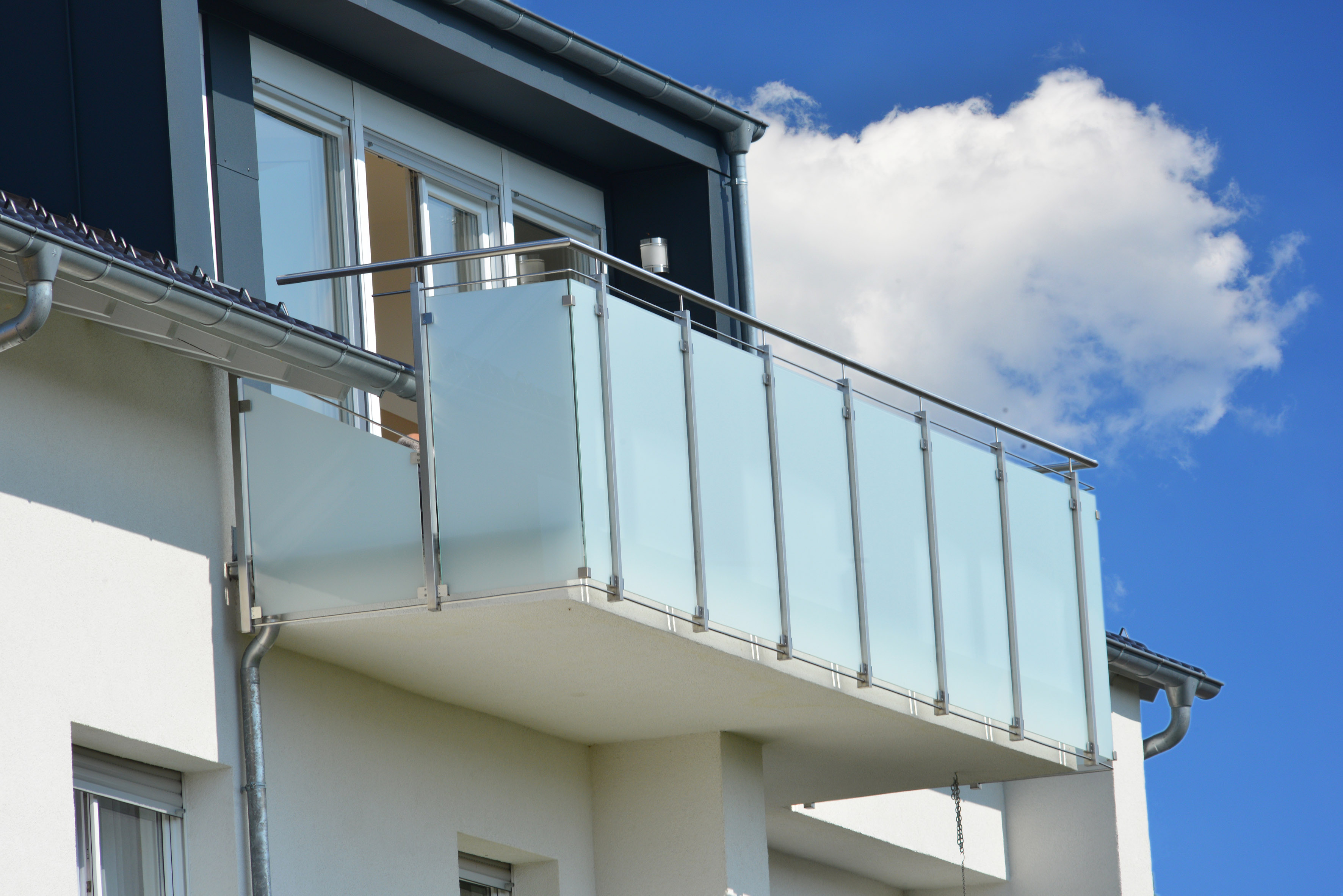 Balkon oder Terrasse: Welcher Rückzugsort passt besser zu Ihnen?