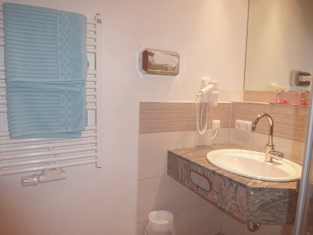 Hotelerweiterung Lindenhof 10 Badezimmer